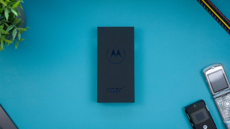 Pristatytas „Motorola Edge 2026“: naujas modelis siekia patikti kompaktiškų telefonų gerbėjams